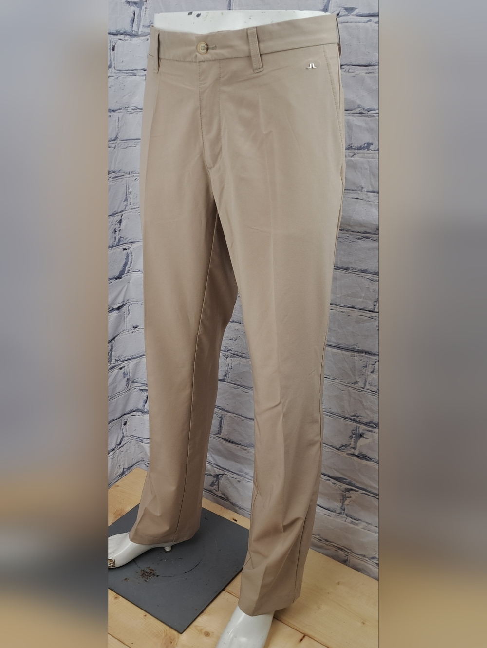 J.Lindeberg Mens Slim Fit Ellot Golf Pants Micro StretchSize 34x34 Actual 36x33